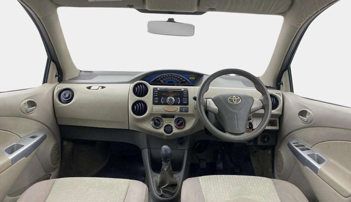 2013 Toyota Etios Liva G, Petrol, Manual, 78,202 km, Dashboard