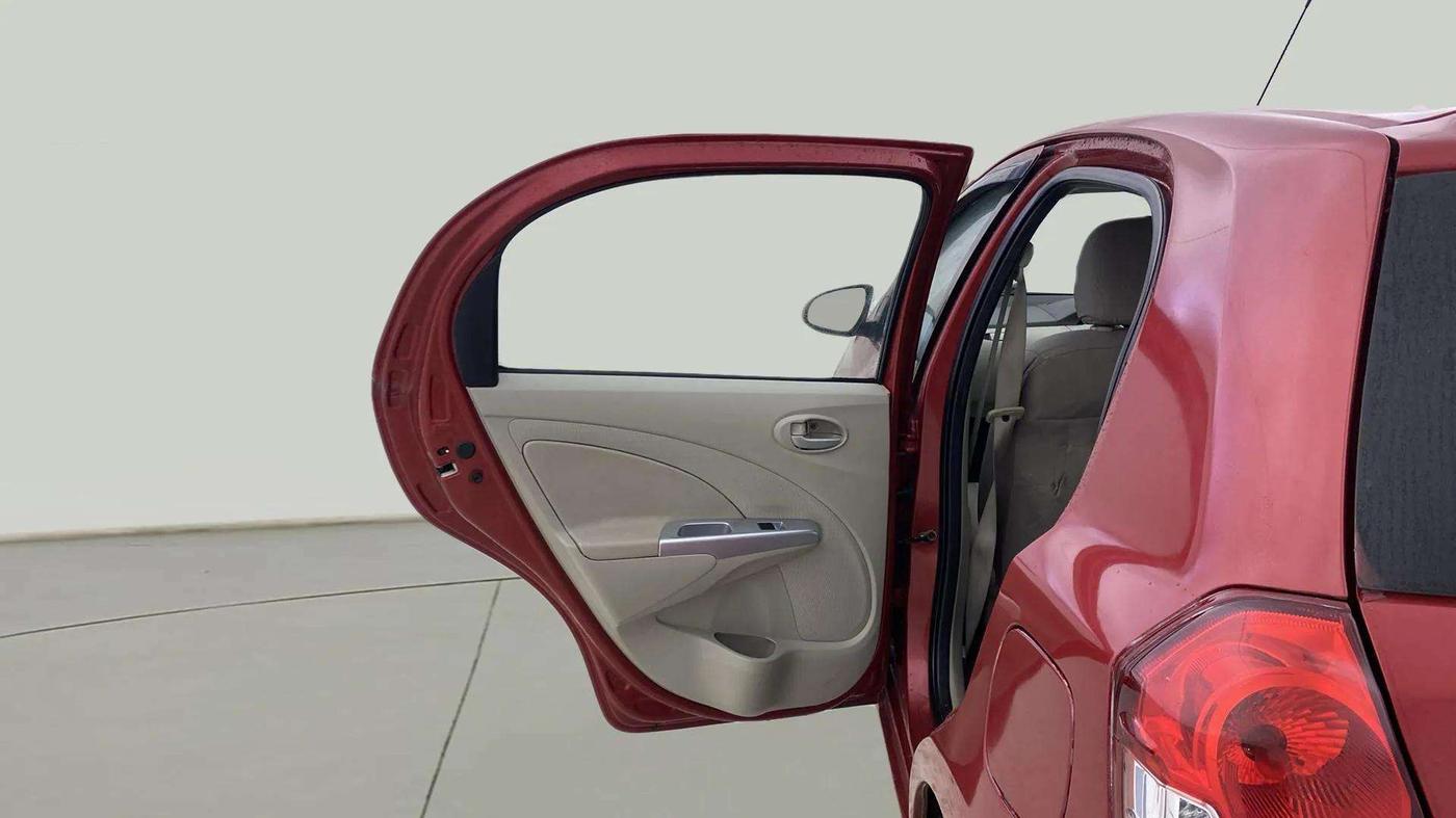 2013 Toyota Etios Liva G, Petrol, Manual, 78,202 km, LHS Rear Door