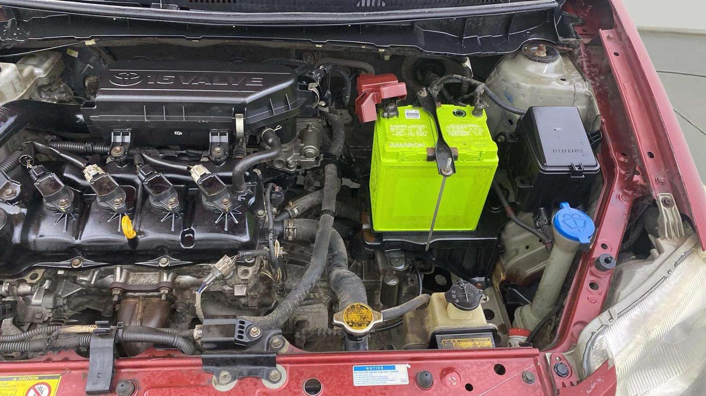 2013 Toyota Etios Liva G, Petrol, Manual, 78,202 km, Engine View - Left