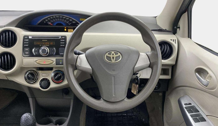 2013 Toyota Etios Liva G, Petrol, Manual, 78,202 km, Steering Wheel Close Up