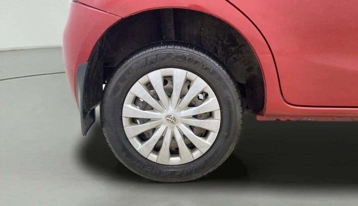 2013 Toyota Etios Liva G, Petrol, Manual, 78,202 km, Right Rear Wheel