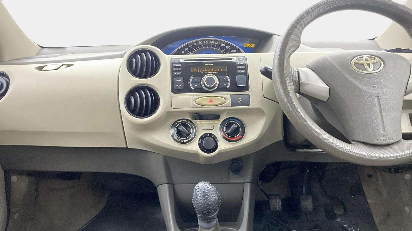 2013 Toyota Etios Liva G, Petrol, Manual, 78,202 km, Air Conditioner