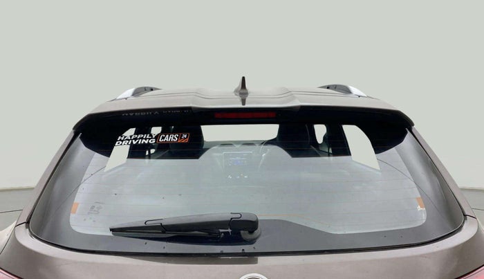 2022 Nissan MAGNITE XV PREMIUM TURBO CVT, Petrol, Automatic, 18,051 km, Rear Windshield