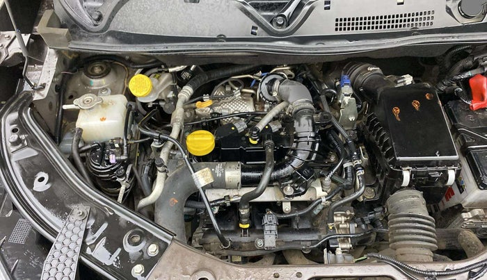 2022 Nissan MAGNITE XV PREMIUM TURBO CVT, Petrol, Automatic, 18,051 km, Engine View - Right