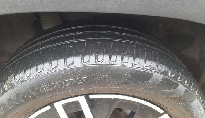 2022 Mercedes Benz GLA Class 220d, Diesel, Automatic, 17,328 km, Left Front Tyre Tread