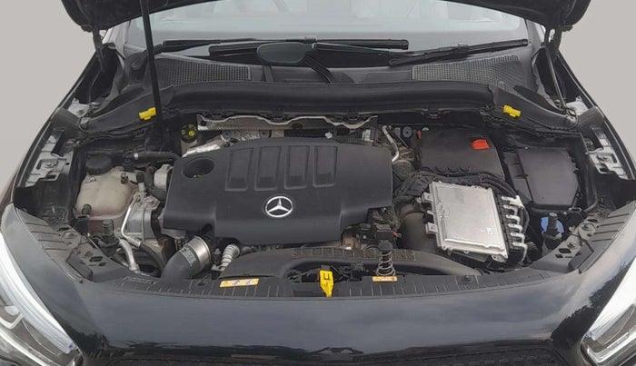2022 Mercedes Benz GLA Class 220d, Diesel, Automatic, 17,328 km, Engine View