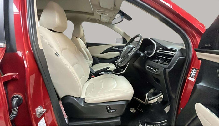 2023 MG HECTOR SHARP PRO 2.0 TURBO DIESEL, Diesel, Manual, 64,863 km, Right Side Front Door Cabin