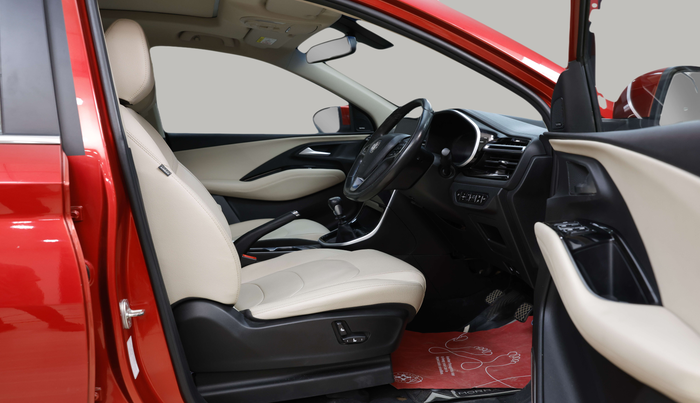 2023 MG HECTOR SHARP PRO 2.0 TURBO DIESEL, Diesel, Manual, 64,863 km, Right Side Front Door Cabin