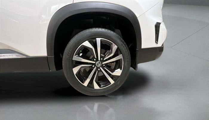 2023 MG HECTOR SAVVY PRO 1.5 TURBO CVT PETROL, Petrol, Automatic, 32,959 km, Left Rear Wheel
