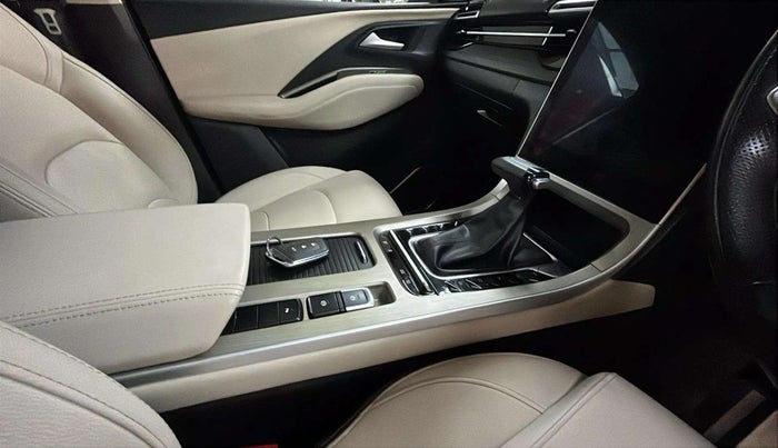 2023 MG HECTOR SAVVY PRO 1.5 TURBO CVT PETROL, Petrol, Automatic, 32,959 km, Gear Lever