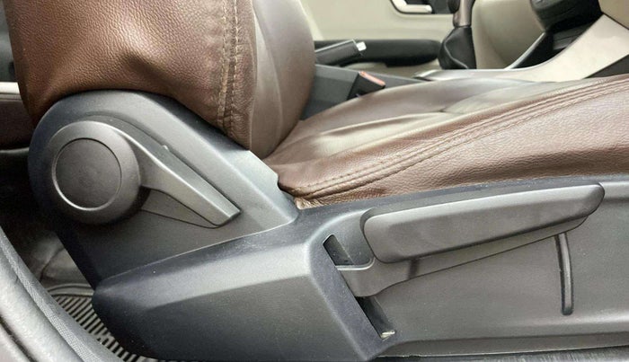 2021 Tata ALTROZ XZ PETROL, Petrol, Manual, 88,639 km, Driver Side Adjustment Panel