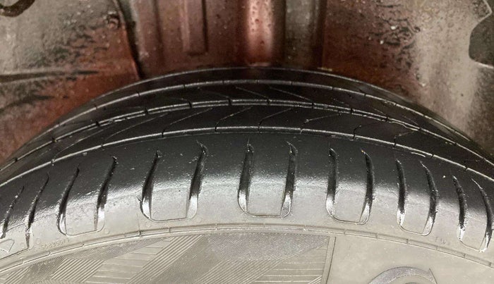 2021 Tata ALTROZ XZ PETROL, Petrol, Manual, 88,639 km, Left Rear Tyre Tread