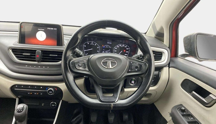 2021 Tata ALTROZ XZ PETROL, Petrol, Manual, 88,639 km, Steering Wheel Close Up