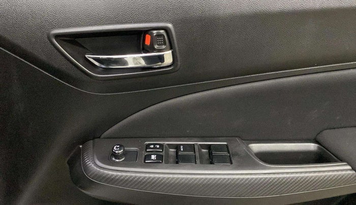 2019 Maruti Swift VDI, Diesel, Manual, 30,614 km, Driver Side Door Panels Control