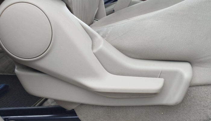 2022 Maruti Dzire LXI, Petrol, Manual, 42,852 km, Driver Side Adjustment Panel