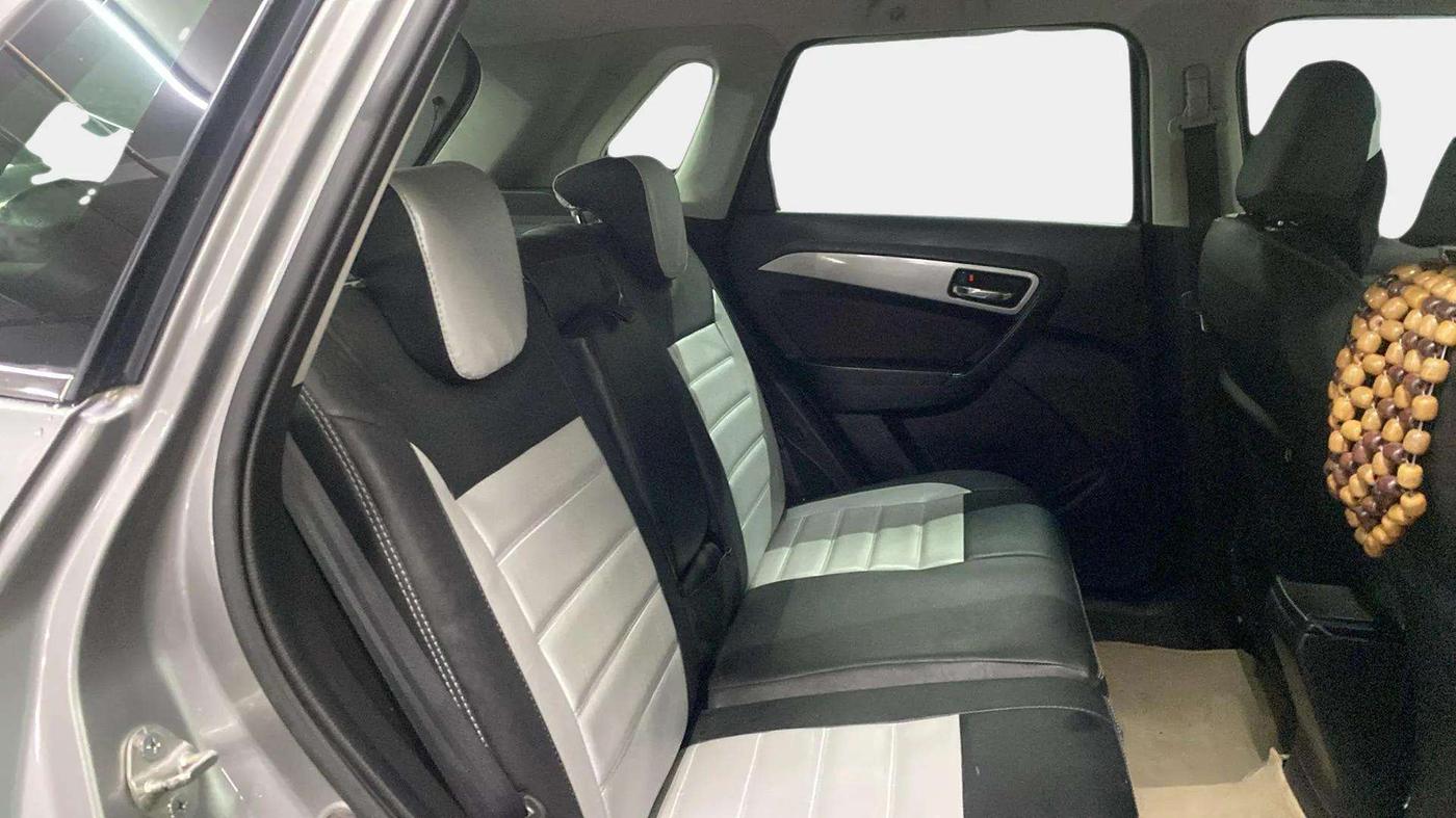 2021 Toyota URBAN CRUISER PREMIUM GRADE AT, Petrol, Automatic, 42,738 km, Right Side Rear Door Cabin