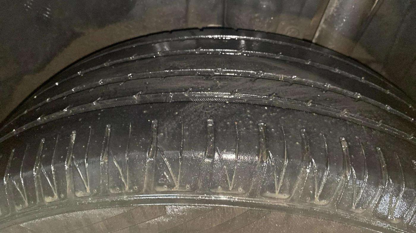 2021 Toyota URBAN CRUISER PREMIUM GRADE AT, Petrol, Automatic, 42,738 km, Left Rear Tyre Tread