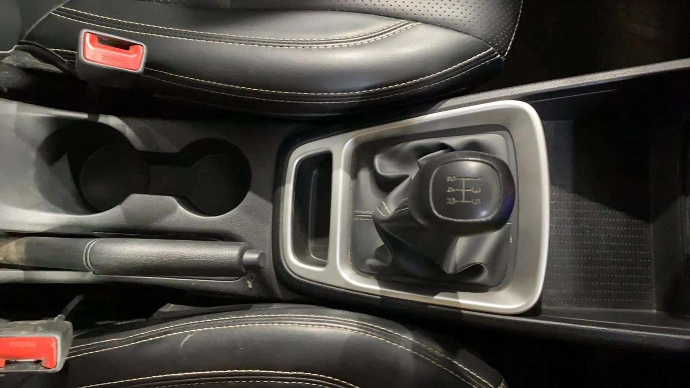 2022 Hyundai VENUE S 1.2, Petrol, Manual, 17,609 km, Gear Lever