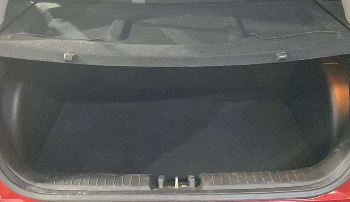 2022 Hyundai VENUE S 1.2, Petrol, Manual, 17,609 km, Boot Inside