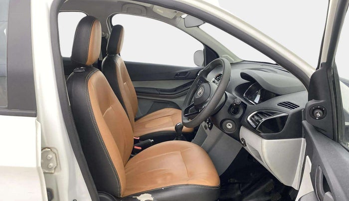2020 Tata Tiago XZ PETROL, CNG, Manual, 21,030 km, Right Side Front Door Cabin