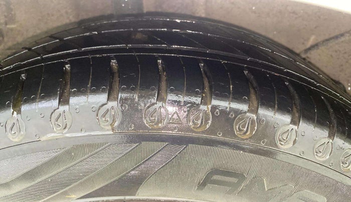 2020 Tata Tiago XZ PETROL, CNG, Manual, 21,030 km, Right Rear Tyre Tread