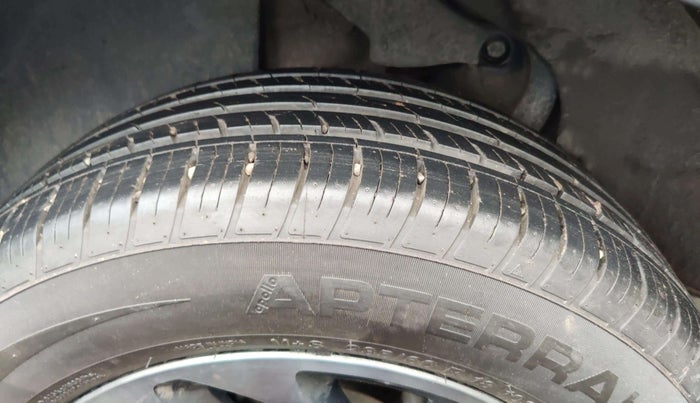 2023 Tata Harrier XZA PLUS O DARK EDITION, Diesel, Automatic, 11,544 km, Right Rear Tyre Tread