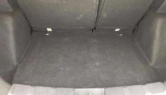 2020 Tata NEXON XZA PLUS SUNROOF PETROL, Petrol, Automatic, 38,435 km, Boot Inside