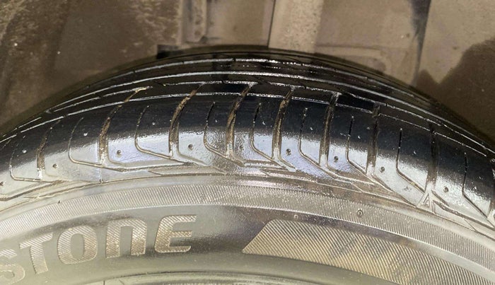 2020 Tata NEXON XZA PLUS SUNROOF PETROL, Petrol, Automatic, 38,435 km, Left Front Tyre Tread