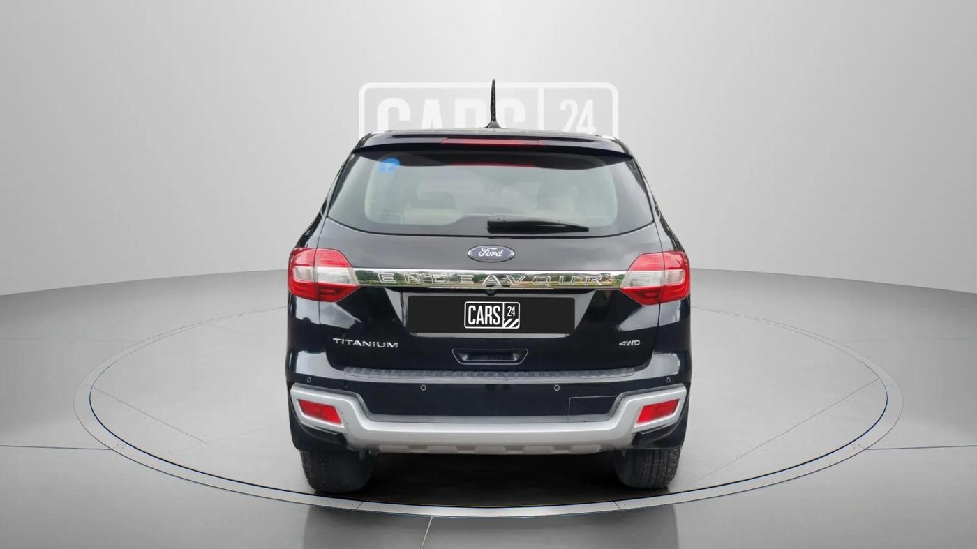 2021 Ford Endeavour TITANIUM PLUS 2.0 4X4 AT SUNROOF, Diesel, Automatic, 54,509 km, Back/Rear