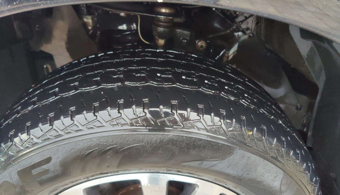 2021 Ford Endeavour TITANIUM PLUS 2.0 4X4 AT SUNROOF, Diesel, Automatic, 54,509 km, Left Rear Tyre Tread
