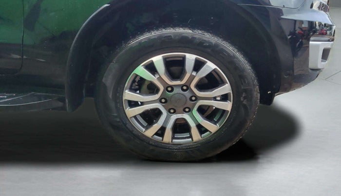 2021 Ford Endeavour TITANIUM PLUS 2.0 4X4 AT SUNROOF, Diesel, Automatic, 54,509 km, Right Front Wheel