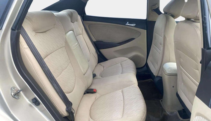 2012 Hyundai Verna FLUIDIC 1.6 VTVT EX, Petrol, Manual, 1,00,158 km, Right Side Rear Door Cabin