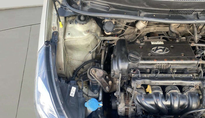 2012 Hyundai Verna FLUIDIC 1.6 VTVT EX, Petrol, Manual, 1,00,158 km, Engine View - Right