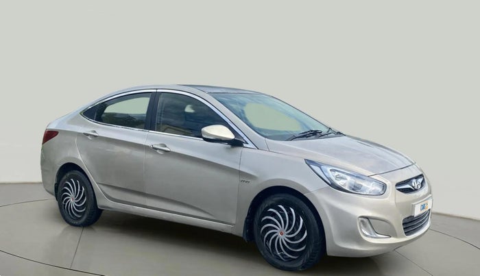 2012 Hyundai Verna FLUIDIC 1.6 VTVT EX, Petrol, Manual, 1,00,158 km, Right Front Diagonal
