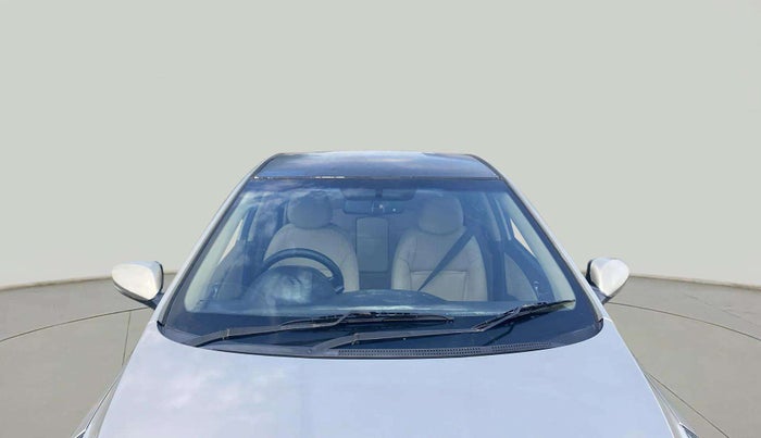 2012 Hyundai Verna FLUIDIC 1.6 VTVT EX, Petrol, Manual, 1,00,158 km, Front Windshield