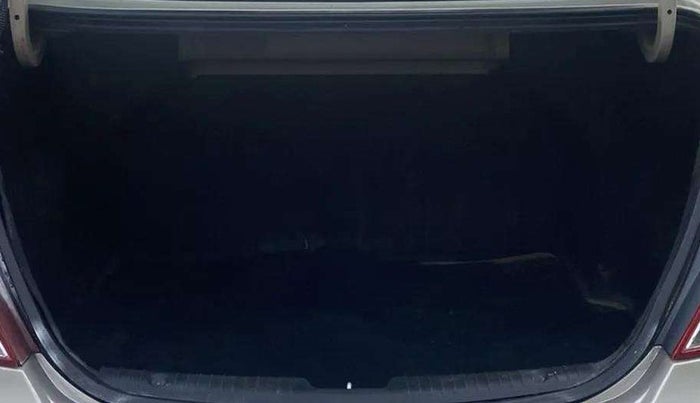 2012 Hyundai Verna FLUIDIC 1.6 VTVT EX, Petrol, Manual, 1,00,158 km, Boot Inside