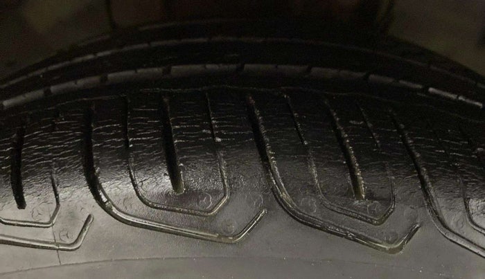 2020 Tata Tiago XT PETROL, Petrol, Manual, 33,247 km, Right Front Tyre Tread