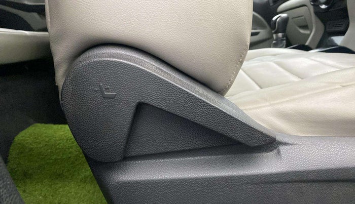 2017 Ford Ecosport TREND 1.5L PETROL, Petrol, Manual, 96,363 km, Driver Side Adjustment Panel