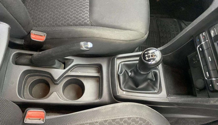 2020 Maruti Vitara Brezza ZXI PLUS, Petrol, Manual, 1,01,406 km, Gear Lever