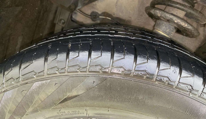 2020 Maruti Vitara Brezza ZXI PLUS, Petrol, Manual, 1,01,406 km, Left Front Tyre Tread