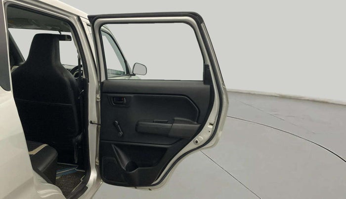 2022 Maruti New Wagon-R LXI CNG 1.0, CNG, Manual, 25,628 km, RHS Rear Door
