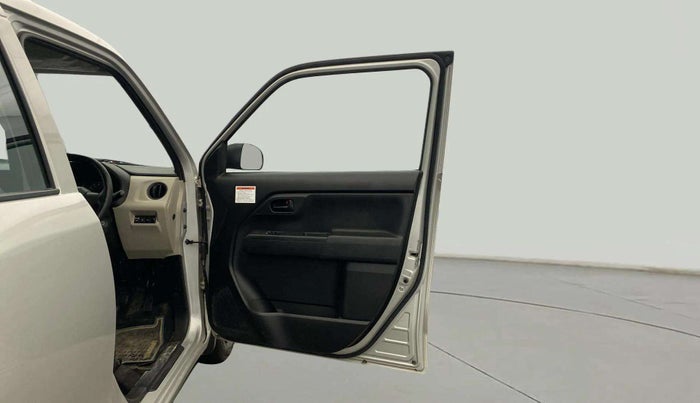 2022 Maruti New Wagon-R LXI CNG 1.0, CNG, Manual, 25,628 km, RHS Front Door
