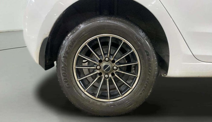 2018 Hyundai Elite i20 MAGNA EXECUTIVE CVT, Petrol, Automatic, 26,607 km, Right Rear Wheel