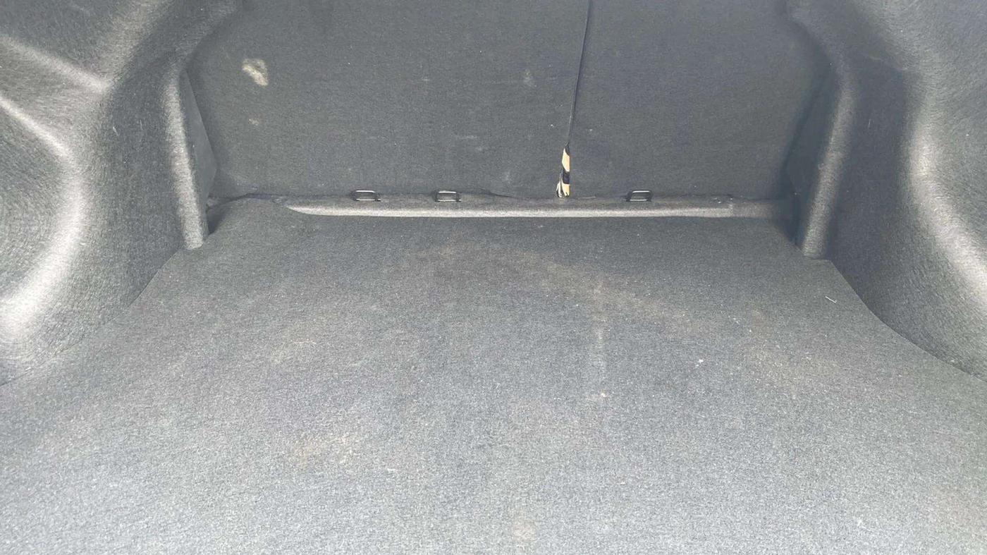 2018 Toyota YARIS J MT, Petrol, Manual, 16,468 km, Boot Inside