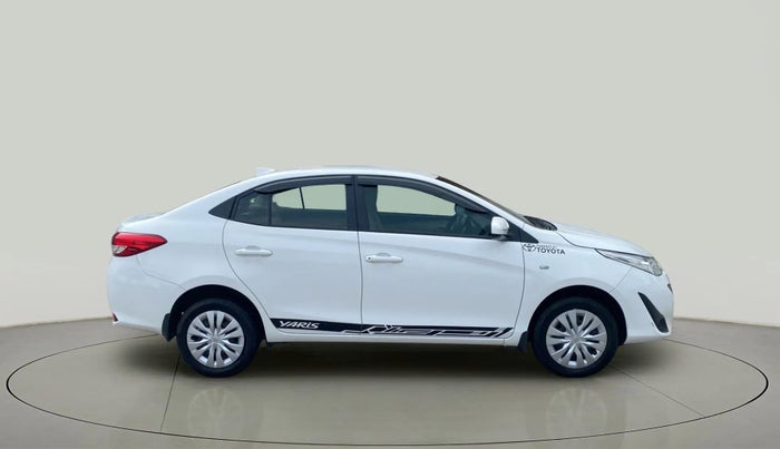 2018 Toyota YARIS J MT, Petrol, Manual, 16,468 km, Right Side View