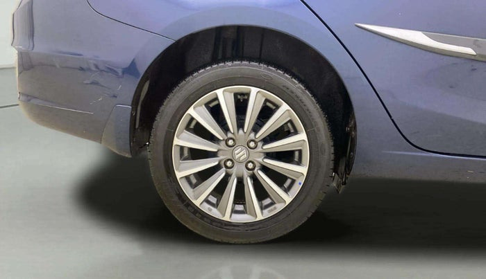 2023 Maruti Ciaz ALPHA  AT 1.5 SHVS PETROL, Petrol, Automatic, 8,318 km, Right Rear Wheel