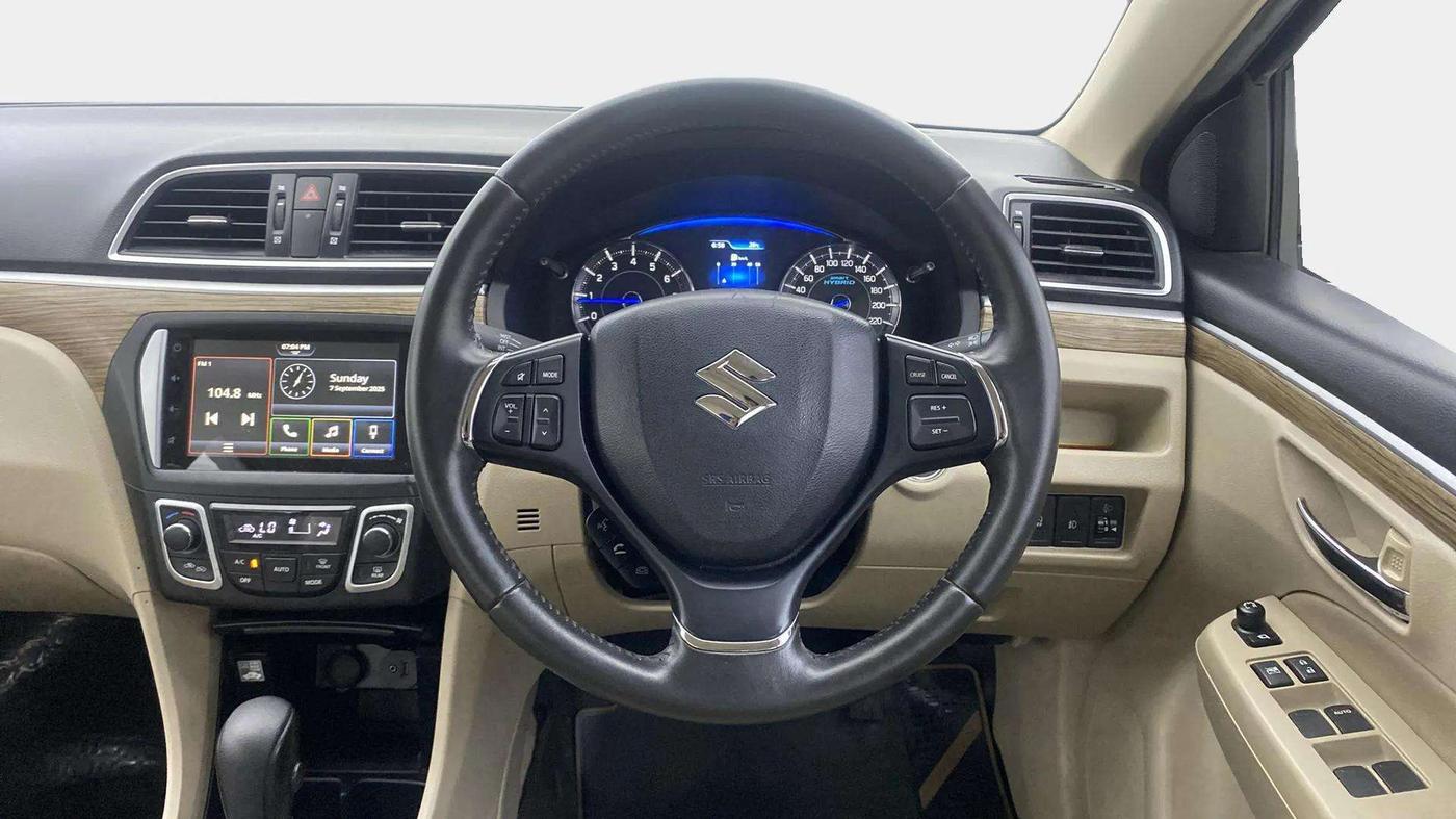 2023 Maruti Ciaz ALPHA  AT 1.5 SHVS PETROL, Petrol, Automatic, 8,655 km, Steering Wheel Close Up