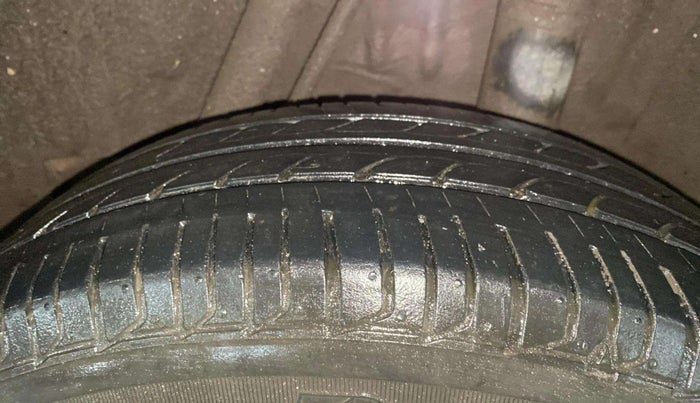 2015 Honda City 1.5L I-VTEC V MT, Petrol, Manual, 74,039 km, Left Rear Tyre Tread