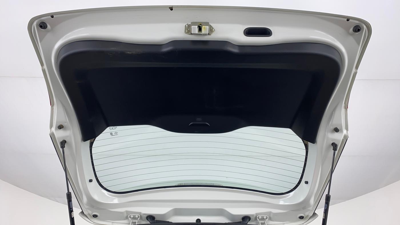 2022 Maruti BREZZA ZXI + AT SMART HYBRID, Petrol, Automatic, 9,124 km, Boot Door Open