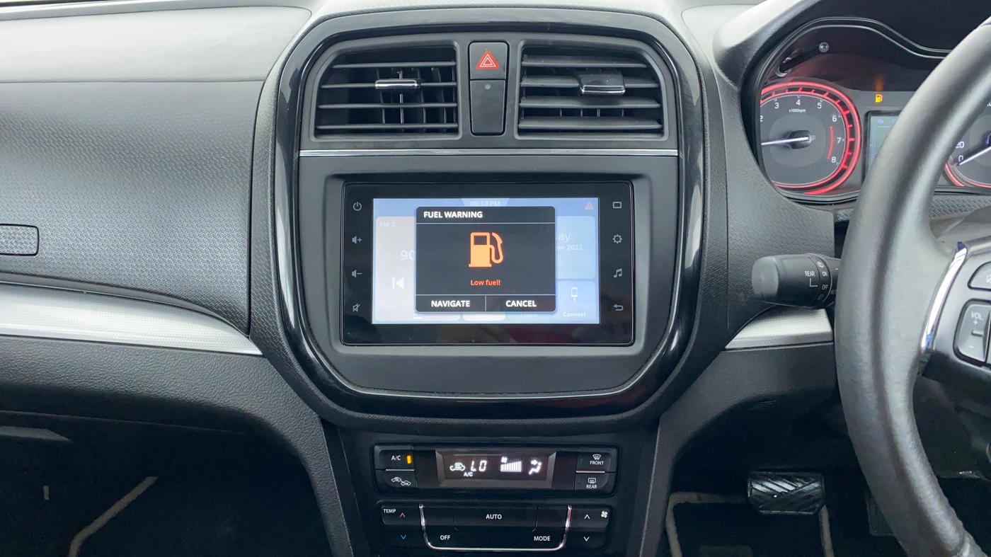 2022 Maruti BREZZA ZXI + AT SMART HYBRID, Petrol, Automatic, 9,124 km, Air Conditioner